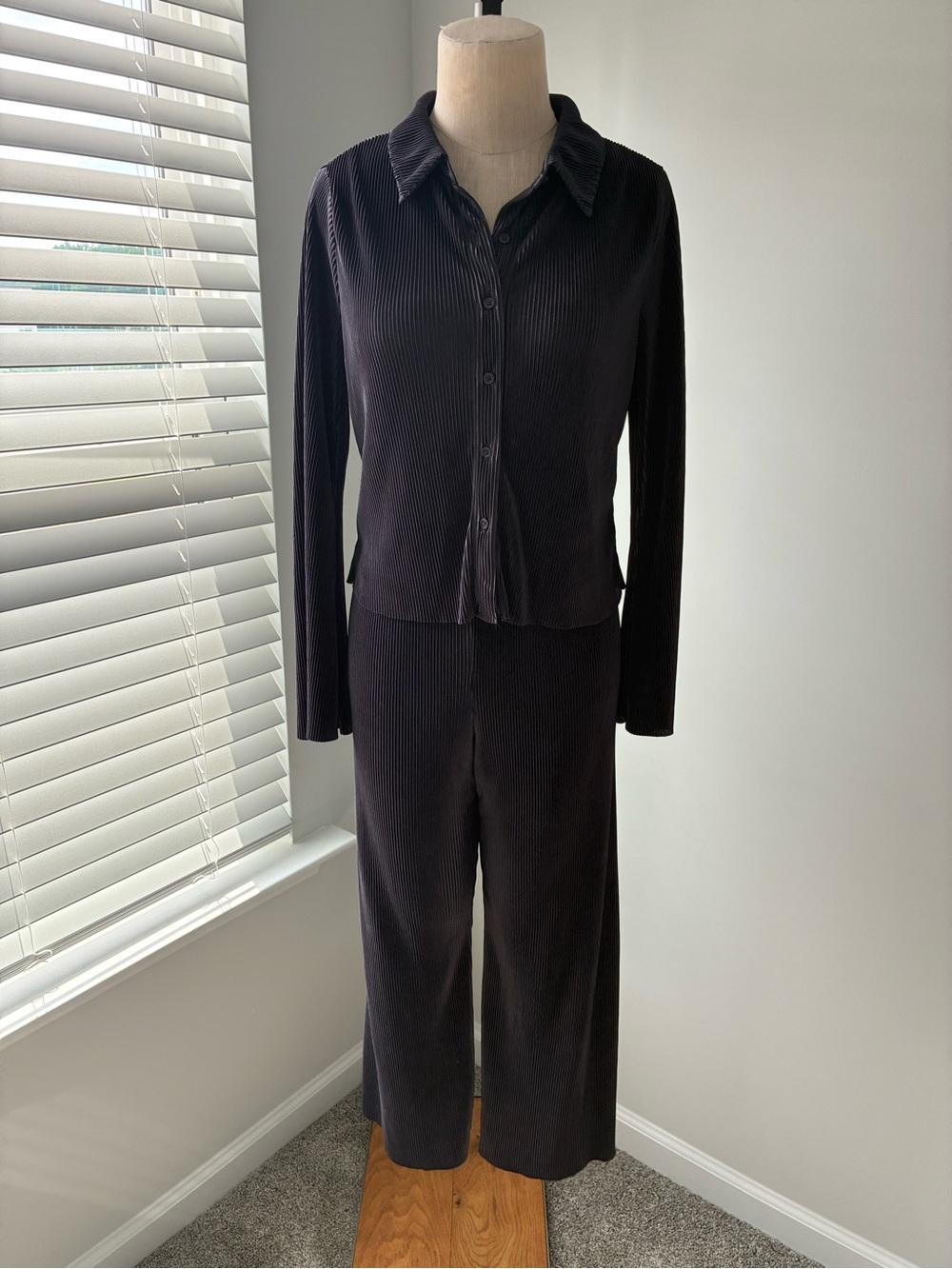 RO&DE Women's Gray Ribbed Long Sleeve and Pants Matching Set